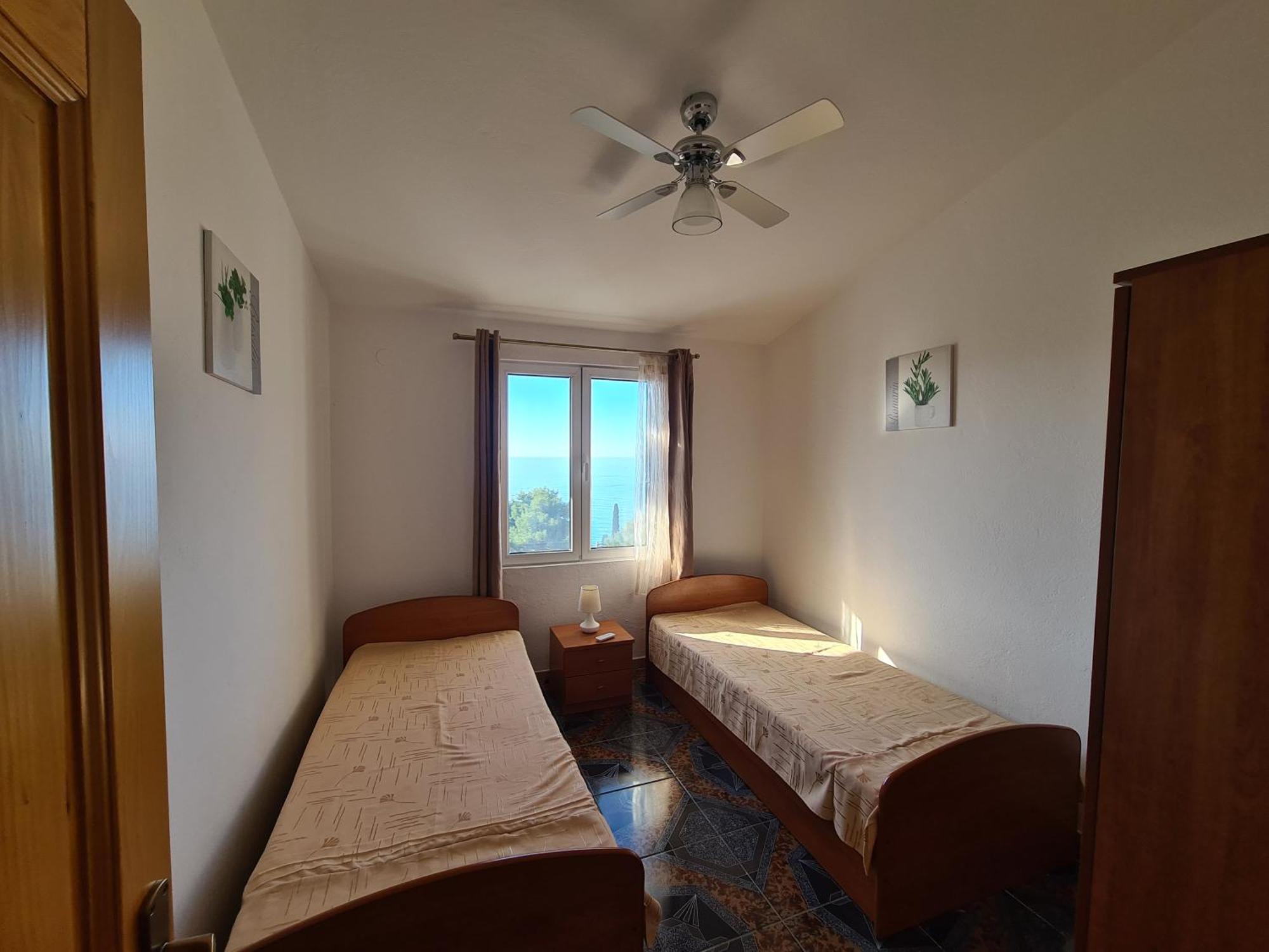 Apartment Sunny Бар Екстериор снимка