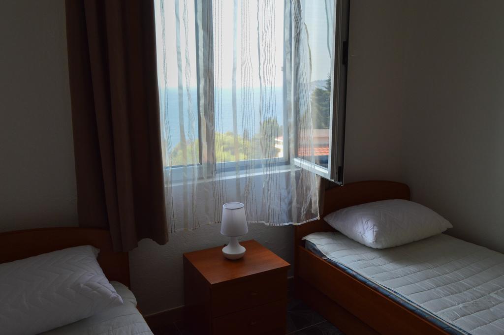 Apartment Sunny Бар Екстериор снимка
